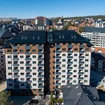 Evergreen Central Residence 65